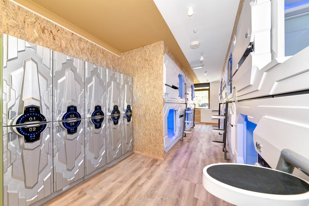 Space Q Capsule Hotel Sydney Esterno foto